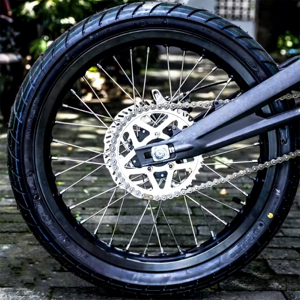 Kompletny Zestaw Kół Supermoto 17" Sur-Ron Light Bee X – Felgi, Opony, Tarcze