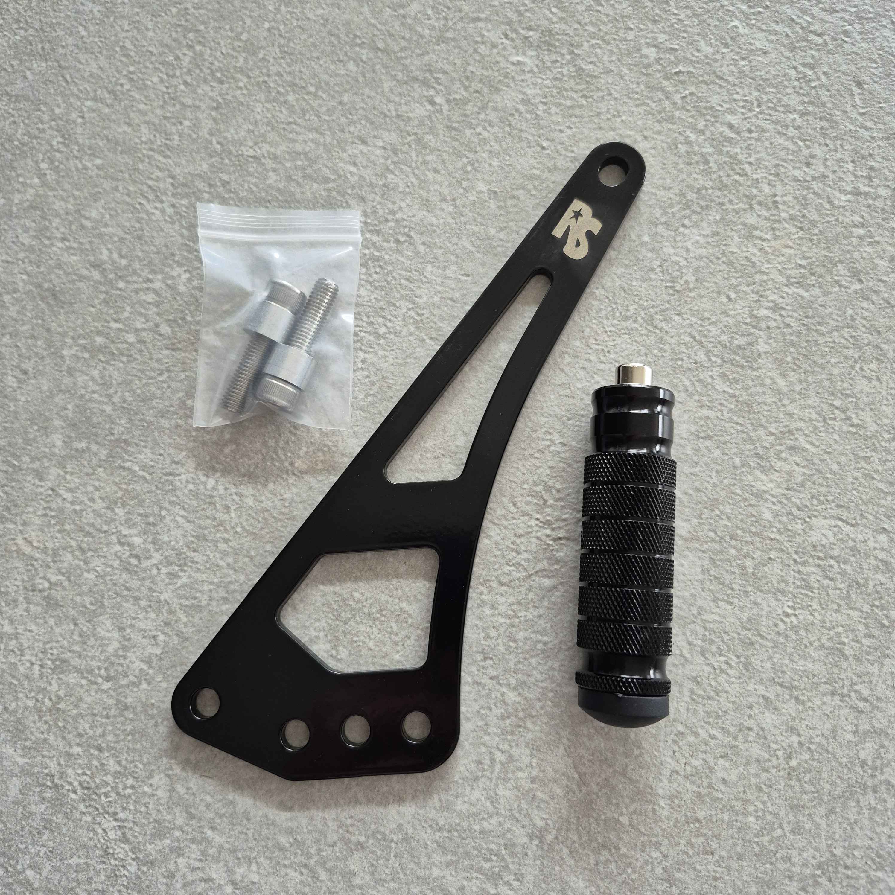 Shiftlock / Footlock – Ochrona i Kontrola Wheelie 1 sztuka (1 strona)